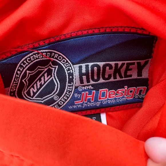 NHL Philadelphia Flyers Reversible Jacket - Picture 13 of 16